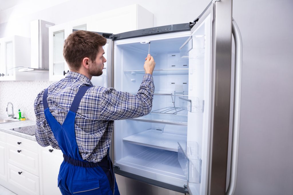 Where can I find reliable fridge repair services in Al Karama?
